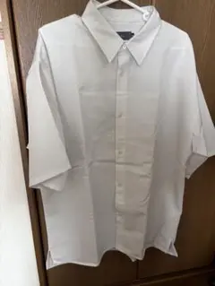 TR ルーズ半袖レギュラーカラーシャツ