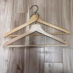 IKEA木製ハンガー 2本セット