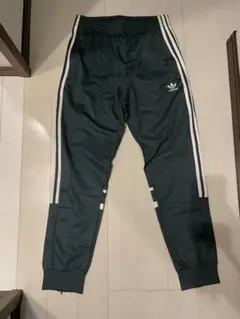adidasOriginals ストライプス トラックパンツ