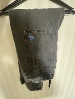 Santa Cruz スケートパンツ