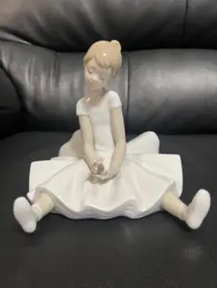 楽天市場】【1点即納可能】【リヤドロ社】NAO 夢見るバレリーナ