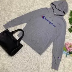 美品　チャンピオン　パーカー　グレー　プルオーバー　パイル　センターロゴ　M