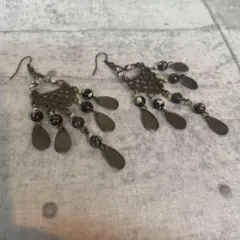 vintage デザインピアス