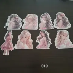コラージュ素材　女の子イラスト　 ダイカットセット