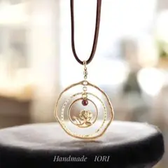 Item thumbnail for item 18b0f07f-37fa-4f42-8534-9df4e25e7613