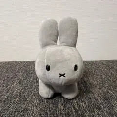 ミッフィ　ぬいぐるみ　グレー