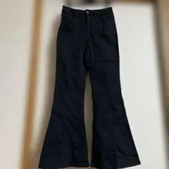 ブラック ブーツカットデニム