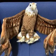 鷹の巨大イケメン❤️ぬいぐるみ