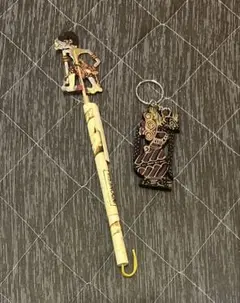 インドネシア土産 木製ペンとキーホルダー
