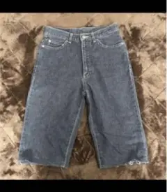 バミューダ　デニムパンツ　ジーンズ