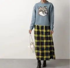 11月末までの限定出品!Maison Kitsune ニット