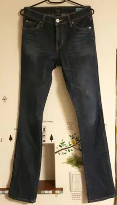 ヴィーナスジーン ダークブルー ストレートデニムキラキラ