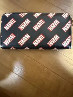 MARVEL ロゴ財布
