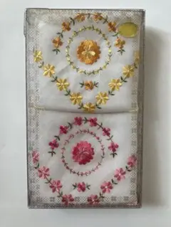 花柄刺繍ハンカチ　2枚組
