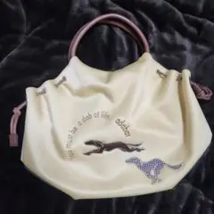 ゴルフラウンドバック