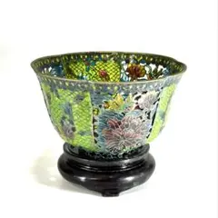 骨董　ガラス七宝　透胎七宝　省胎七宝　梅花図案　反り口　盃　酒器　猪口 骨董 ガラス七宝 透胎七宝 省胎七宝 梅花図案 反り口 盃 酒器
