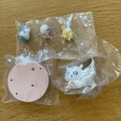 ちいかわ　討伐シーンフィギュア　あのこ