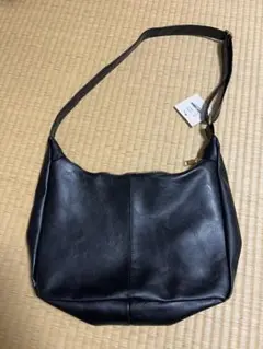 PUラウンドショルダーバッグ