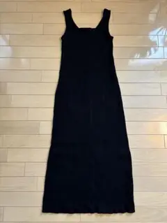 GUリブニットワンピース(ノースリーブ)
