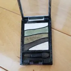 アイシャドウ　KOSE　ヴィセ　アイシャドウ