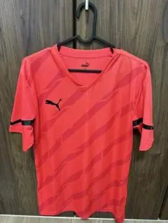 PUMA ストライプ赤シャツ