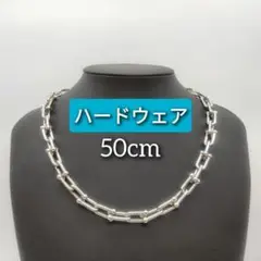 Item thumbnail for item cf74c397-5b3e-4d74-8d9f-f8917d94e22e