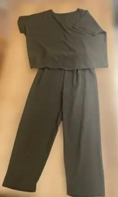 カーキ セットアップ Mサイズ