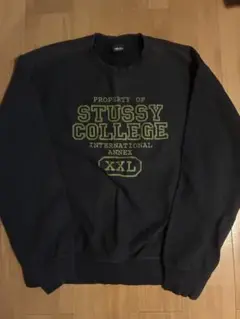 STUSSY カレッジロゴスウェット