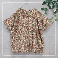 インド綿ノーカラー花柄シャツ(M-L)前開き　半袖　春夏　コットン　ブラウン