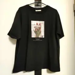 美品　新品未使用　ブラック　半袖　チューリップ　プリントTシャツ　レイカズン　夏