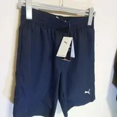PUMA ネイビー ハーフパンツ Mサイズ