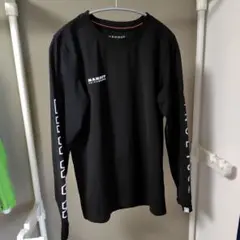マムート QD ロゴ プリント ロングスリーブTシャツ