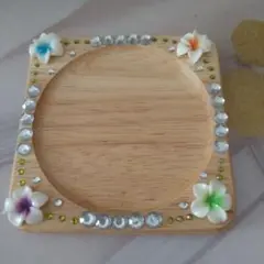 【ハンドメイド】アクセサリートレー プルメリア② ラインストーン