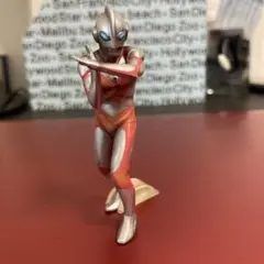 HGウルトラマン ウルトラマンパワード リペイント