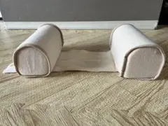 【美品】赤ちゃんグッズ　寝返り防止クッション
