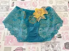 Item thumbnail for item 90882a2e-c765-4eaf-b888-fba9e690ccb9