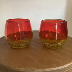 赤と黄色のグラデーションガラスカップ2個セット 貫入