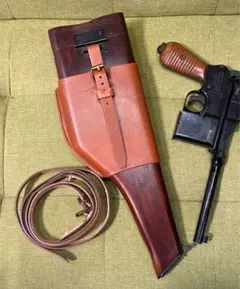 ドイツ軍モーゼルM712、C96用革製ホルスター&スリングベルト(レプリカ) ドイツ軍 German モーゼル M712 C96 本革製 ホルスター ノーマル