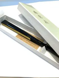 Item thumbnail for item aaf18f97-b3d1-4459-b46a-45007b2d4056