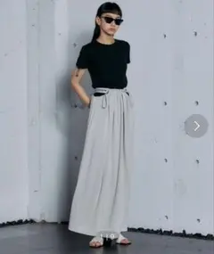 THINGS THAT MATTER CUTTING NARROW SKIRT
