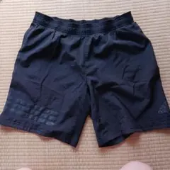 ランニングパンツ　Mサイズ