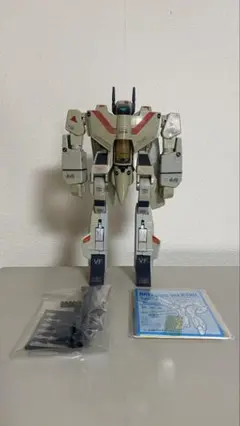 1980年代当時品　マクロス 1/100 バルキリー VF-1J タカトク 1980年代当時品 マクロス 1/100 バルキリー VF-1J タカトク
