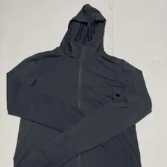 ユニクロ エアリズム Sサイズ 黒 ブラック UVカット レディース 中古品