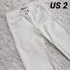 未使用品　ZARA ホワイトジーンズ　EU 34 USA 02