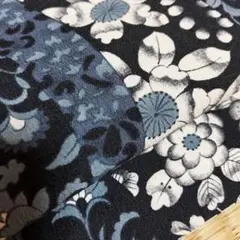 美品　小紋着物　単衣　バチ衿　裄64.5cm　丈157cm