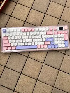 Item thumbnail for item 40ff49ea-02cb-4ce6-97a3-c0125bf35f04