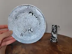 大山求さん　作品　2点セット　作家　鉄 皿　一輪挿し