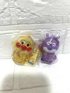 アンパンマン シャカシャカクリアキーホルダー2個セット