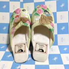 Item thumbnail for item 96dfbd2f-5913-44e3-a56a-4067a9718541