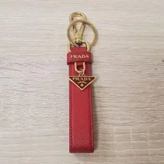 PRADA キーリング キーホルダー 赤
